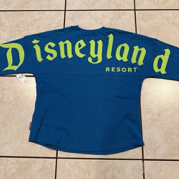 Disney Spirit Jersey Bright Blue Teal Neon Green Disneyland New NWT Size XL KIDS - Picture 2 of 3